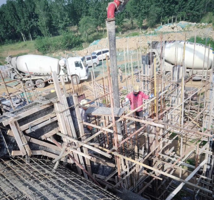 �ֳ�ʩ��2.jpg �ֳ�ʩ��2.jpg